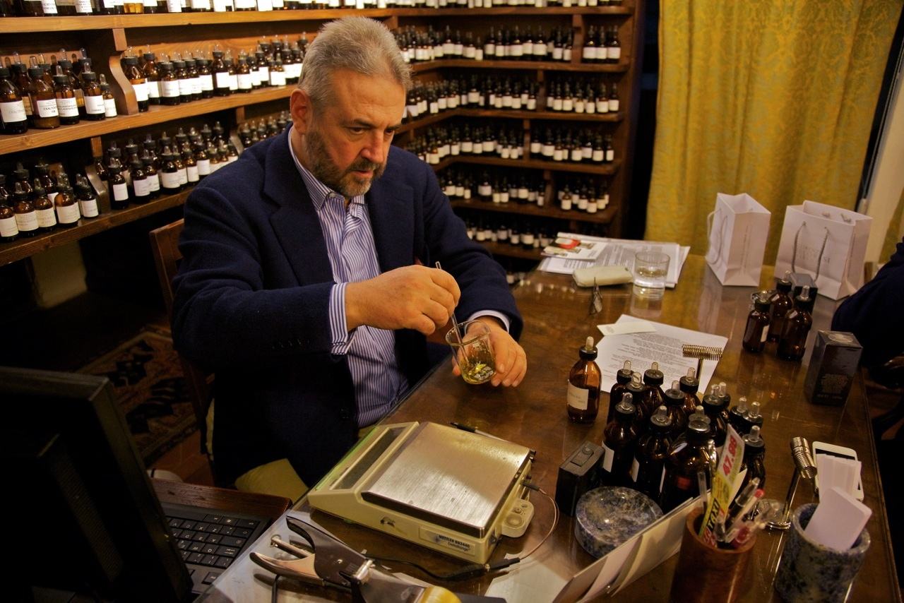 What is an edible perfumer like