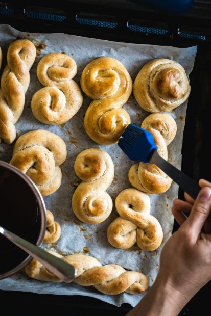 woman-puts-honey-on-homemade-desseert-before-baking-it.jpg
